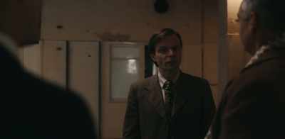 Me aseguraré de que
usen el baño, - Krays: Code of Silence
