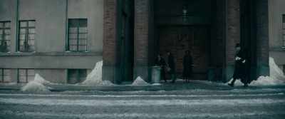 Me? Oh, uh... Yeah, thank you,
Mr. Dumbledore. - Fantastic Beasts: The Secrets of Dumbledore