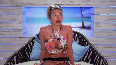 Me and Rykard had a little
chat. He is so very chilled, - Love Island