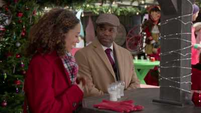 Meaning, I'm here tasting
alone too. Yay! - Believe in Christmas