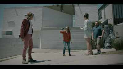 Meant to be.
She's the real artist. (LAUGHS) - The Unusual Suspects