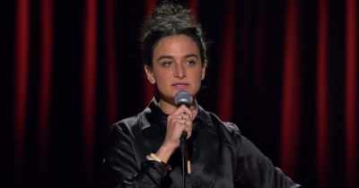 Meanwhile, I smell like a full bison, - Jenny Slate: Stage Fright