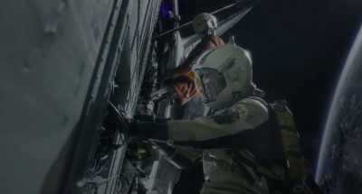 Meanwhile, UTS authorities
continue to search for Dorothy. - Space Sweepers
