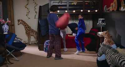 [Meara and Theo laughing]
[Larry grunting] - Daddy Daughter Trip