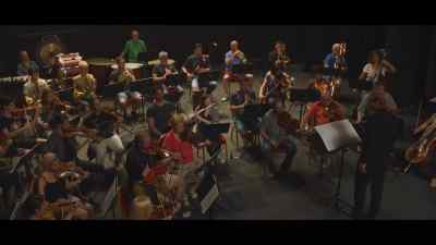 Mediocre. An orchestra is a unit,
and it needs to play like one. - The Piper