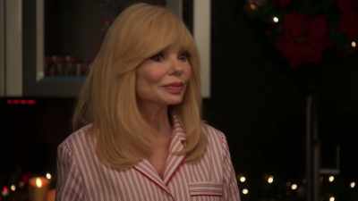 Mediterranean diet for me - Ladies of the '80s: A Divas Christmas