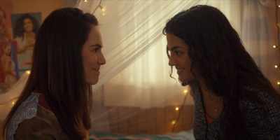 Meet anyone special or...
- Check this out. - The Way Home