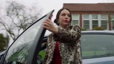 ♪ Meet you downstairs
in the bar and heard ♪ - Pretty Little Liars: The Perfectionists