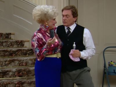 Meet me in the kitchen - The Nanny