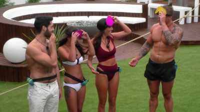 Meet Troy and Oli or Troli. - Love Island