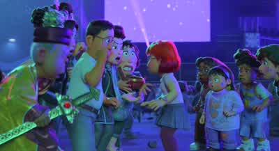 Mei we have to do the ritual againWhat happened She's hugeI told you she was bigThat big - Turning Red
