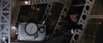- Mein herr --
- Get this ship out of range. - The Rocketeer