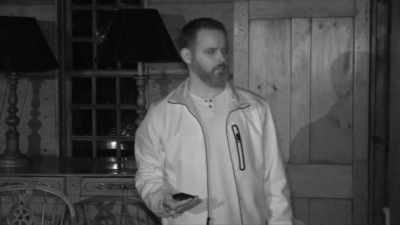 [ mel meter whining ] - The Holzer Files