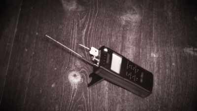 [ mel meter whining ] - The Holzer Files