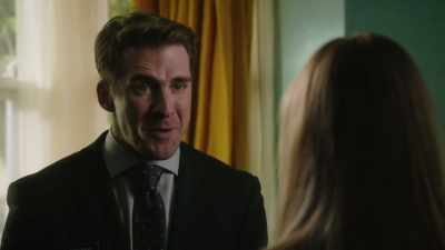 - Mel is pregnant too, - Five Bedrooms