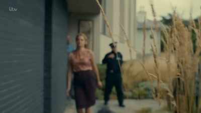 Melissa, please, wait. - Innocent