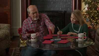 [Melissa] You're kidding me. - A Christmas Open House