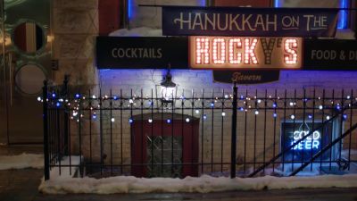 (* melodic music *) - Hanukkah on the Rocks