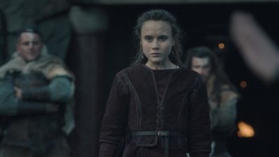 [men breathing heavily] - The Last Kingdom