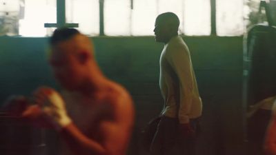 [men grunting] - Shooter