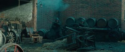 (MEN SHOUTING IN GERMAN) - Wonder Woman