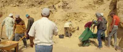 [men speaking Arabic] - Secrets of the Saqqara Tomb