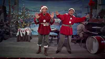 [men vocalizing] - White Christmas