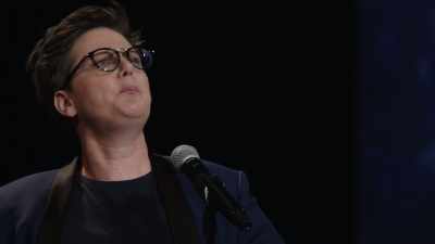 "Men and women are very different.
We're from different planets!" - Hannah Gadsby: Nanette