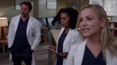 Mer. Hey. - Grey's Anatomy