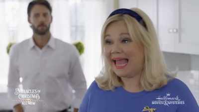 Merkel. M-e-r-k-e-l. - Debbie Macomber's A Mrs. Miracle Christmas