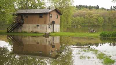 Merrie Englands, you often called them. - The Eyes of Orson Welles