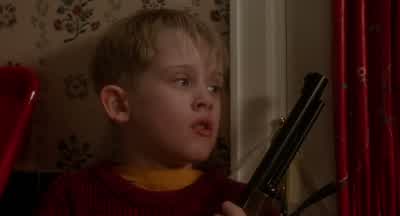 Merry Christmas little fellaWe know that you're in there and that you're all aloneYeah come on kid Open upIt's Santy Claus and his elfWe won't hurt youNo no Got some nice presents for youBe a good little fella now and open the doorWhatWhat WhatWhatWhat - Home Alone
