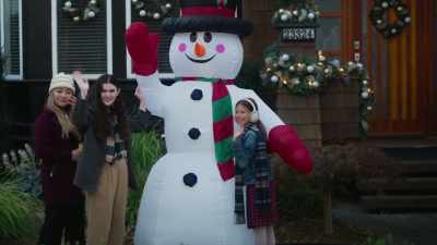 - Merry Christmas.
- Merry Christmas. - A Big Fat Family Christmas
