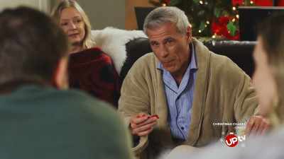 - Merry Christmas.
- Oh. Later. - A Very Country Christmas Homecoming
