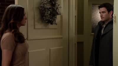 Merry Christmas, sir. - Arrow