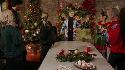 Merry Christmas, everybody. - Lacy's Christmas Do-Over