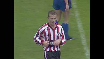 [Merson] The all-round
centre forward.
The all-round centre forward. - Fever Pitch: The Rise of the Premier League