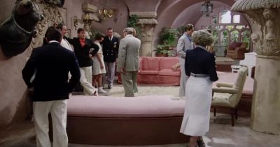 Mesdames mademoiselle messieurs - Evil Under the Sun