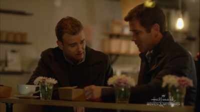 [message alert] - Last Scene Alive: An Aurora Teagarden Mystery