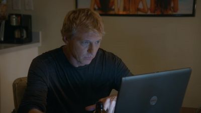 [message chimes on computer] - Cobra Kai
