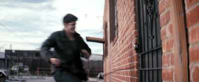 (metal clattering) - Doe
