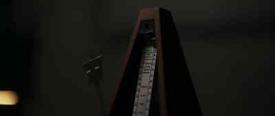 (metronome ticking)
(tense music) - Last Sentinel