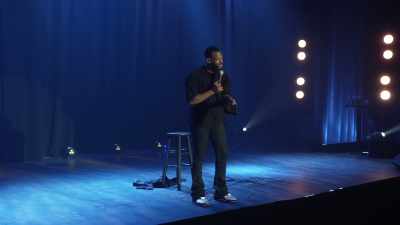 Mi-a fost tare milă de albi. - Marlon Wayans: God Loves Me