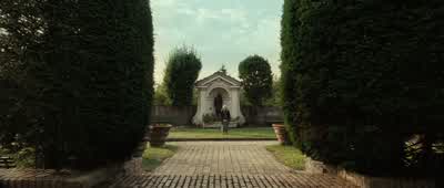 Mi ha chiamato l'assistente della Santa. - The Great Beauty