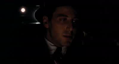 मी तुम्हाला, माईक आला आनंद असतो. - The Godfather