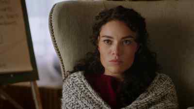 Mia, I am so sorry. - Unwrapping Christmas: Mia's Prince