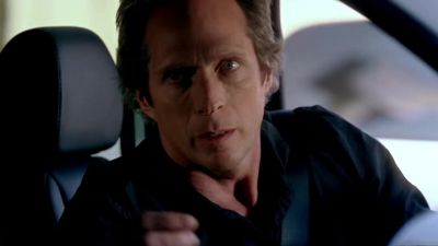 Michael, come here. - Prison Break