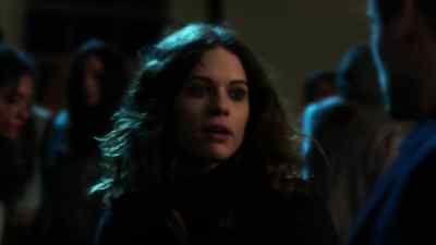 MICHAEL: Hey.
- Michael, I... I... - Nikita