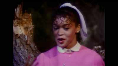 Michael Jackson
isn't Michael Jackson - Thriller 40
