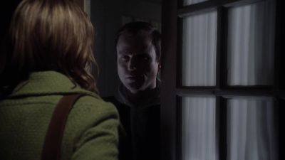 - Michael.
- Miss Sullivan. - Smallville